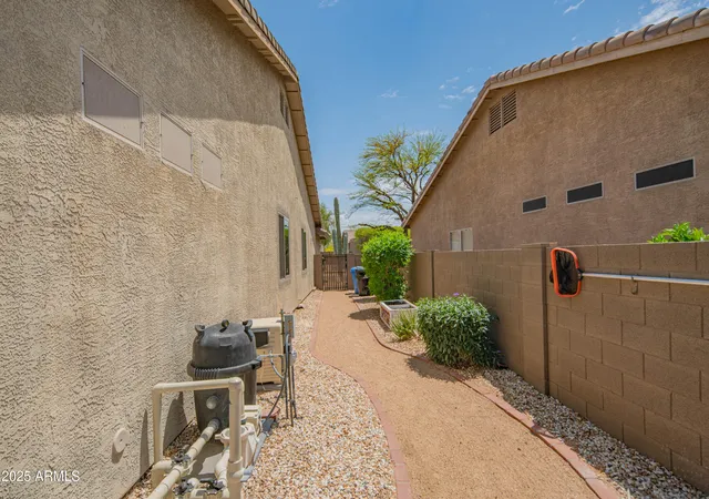 61st image of 4374 E Lariat Ln, Phoenix, AZ 85050 | MLS# 7034703