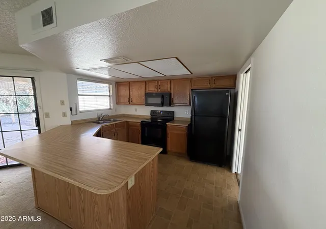 3rd image of 12282 S Shoshoni Dr, Phoenix, AZ 85044 | MLS# 7034291