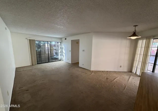 4th image of 12282 S Shoshoni Dr, Phoenix, AZ 85044 | MLS# 7034291
