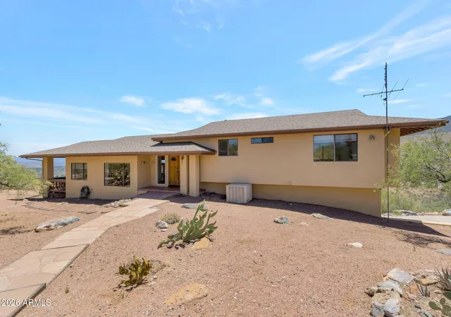 1st image of 1621 Panorama Wy, Clarkdale, AZ 86324 | MLS# 7041913