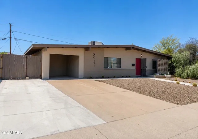 Photo 2 of Sale Pending at 3941 E Mercer Ln, Phoenix, AZ 85028 | MLS# 7034364 | Listing updated on 2026-07-26