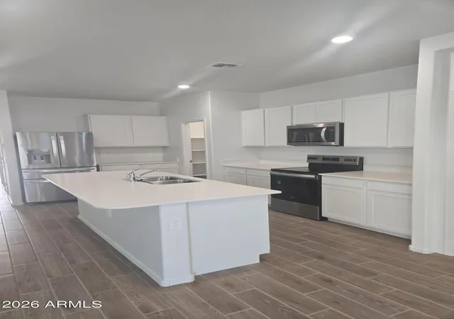 Homes for sale in Wittmann, AZ | 18424 W Buckskin Trl, Wittmann, AZ 85361 | MLS# 7034460