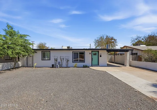 Photo 3 of Sale Pending at 2230 W Cambridge Ave, Phoenix, AZ 85009 | MLS# 7045840 | Listing updated on 2026-09-08