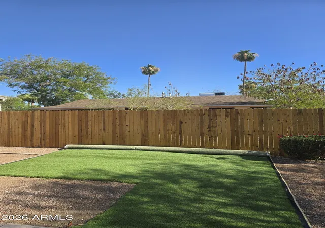 Photo 4 of Townhouse for sale at 746 W Coolidge St, Phoenix, AZ 85013 | MLS# 7034814 | Listing updated on 2026-09-15