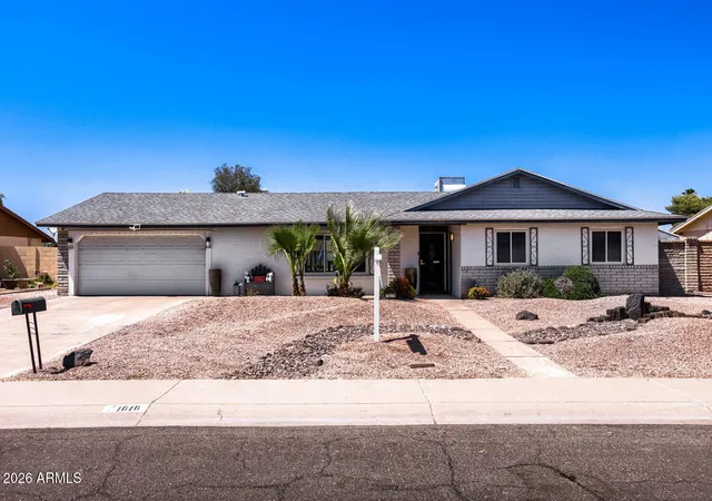1st image of 1616 W Sack Dr, Phoenix, AZ 85027 | MLS# 7034793