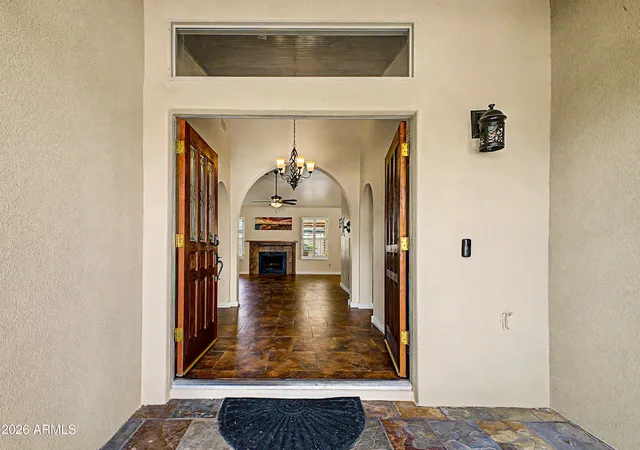 Photo 4 of Sale Pending at 5002 E Blanche Dr, Scottsdale, AZ 85254 | MLS# 7036572 | Listing updated on 2026-09-03