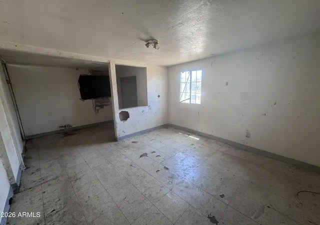 Homes for sale in Phoenix, AZ | 1631 W Mohave St, Phoenix, AZ 85007 | MLS# 7036081