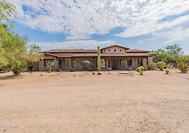 Photo 4 of Single family home for sale at 40624 W Selma Hwy, Maricopa, AZ 85138 | MLS# 7039869 | Listing updated on 2026-08-11