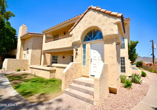 Homes for sale in Phoenix, AZ | 1333 E Morten Ave #210, Phoenix, AZ 85020 | MLS# 7038495