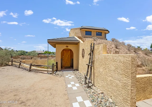 2nd image of 412 W Joy Ranch Rd, Phoenix, AZ 85086 | MLS# 7035124