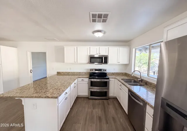 2nd image of 7120 W Leith Ln, Peoria, AZ 85345 | MLS# 7035443