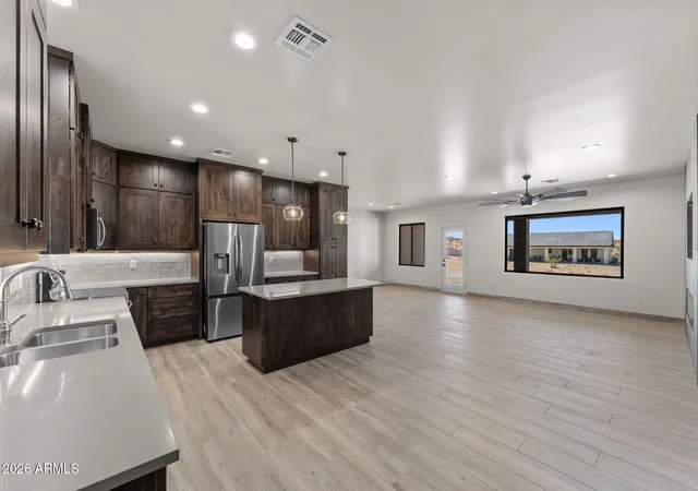 Photo 3 of Single family home for sale at 930 Via Marcia, Wickenburg, AZ 85390 | MLS# 7035717 | Listing updated on 2026-08-11