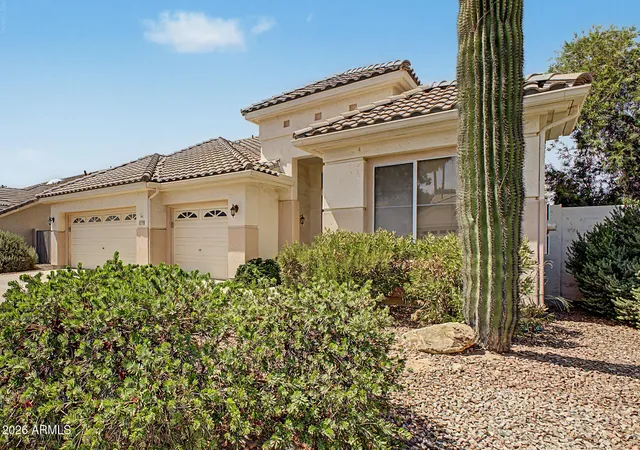 Photo 1 of Single family home for sale at 1528 E Laredo St, Chandler, AZ 85225 | MLS# 7035098 | Listing updated on 2026-09-14