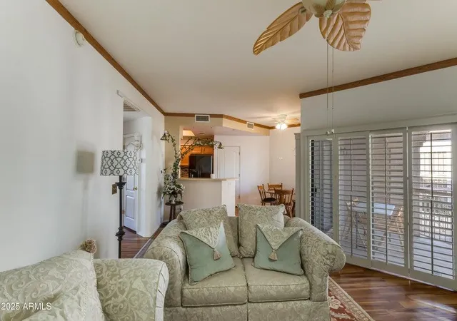 5th image of 9151 W Greenway Rd #252, Peoria, AZ 85381 | MLS# 7035057
