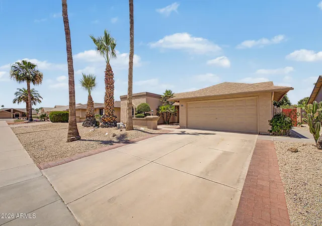 2nd image of 9814 W Wescott Dr, Peoria, AZ 85382 | MLS# 7037825