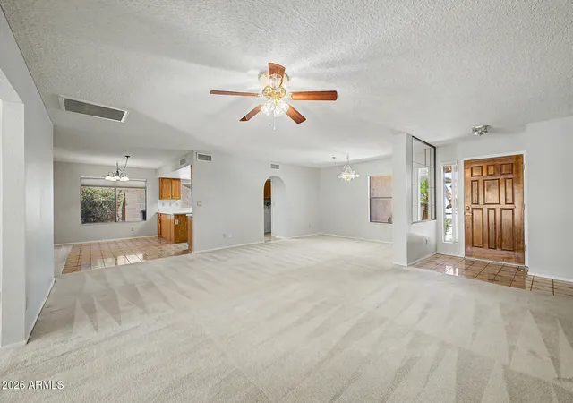 5th image of 9814 W Wescott Dr, Peoria, AZ 85382 | MLS# 7037825