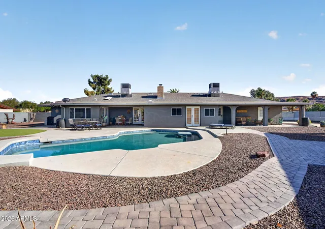 Photo 3 of Single family home for sale at 4946 W Creedance Blvd, Glendale, AZ 85310 | MLS# 7035128 | Listing updated on 2026-09-28