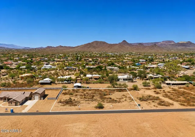 Homes for sale in Phoenix, AZ | 0000 E Carriage Ln #4, Phoenix, AZ 85086 | MLS# 7035162