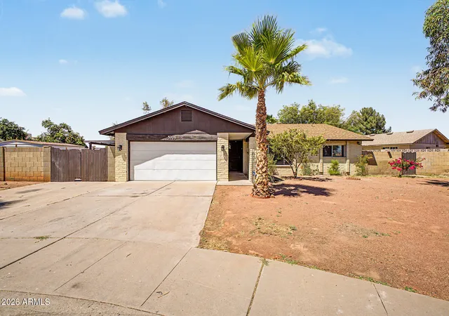 Photo 1 of Single family home for sale at 5206 W Dailey St, Glendale, AZ 85306 | MLS# 7035772 | Listing updated on 2026-09-08