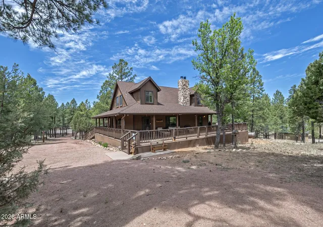 Homes for sale in Happy Jack, AZ | 4971 W Trail Cir, Happy Jack, AZ 86024 | MLS# 7035240