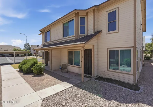 2nd image of 2455 E Broadway Rd, Mesa, AZ 85204