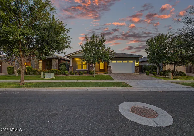 Homes for sale in Gilbert, AZ | 2929 E Appaloosa Rd, Gilbert, AZ 85296 | MLS# 7035481