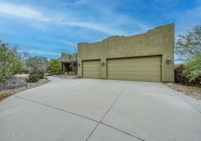2nd image of 210 W Yucca Ln, New River, AZ 85087 | MLS# 7035320