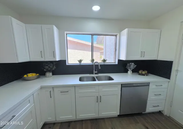 4th image of 3818 W Ruth Ave, Phoenix, AZ 85051 | MLS# 7035439