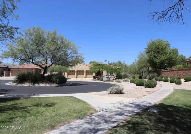 Homes for sale in Phoenix, AZ | 2004 W Calle De Las Estrellas Dr, Phoenix, AZ 85085 | MLS# 7035424