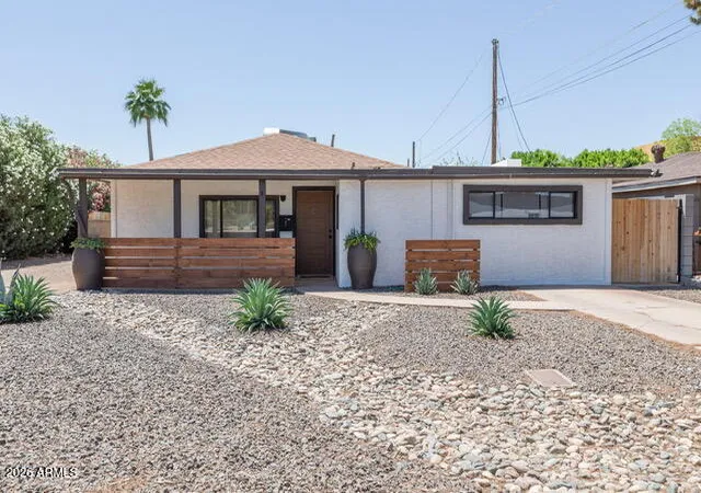 Single family home for sale at 755 W Coolidge St, Phoenix, AZ 85013 | MLS# 7037053