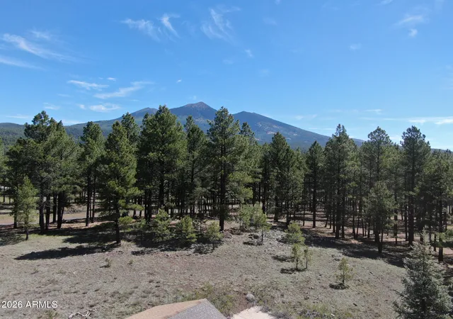 Homes for sale in Flagstaff, AZ | 8252 Vista Peak Wy #70, Flagstaff, AZ 86001 | MLS# 7035456