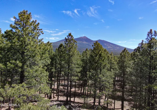 Homes for sale in Flagstaff, AZ | 8252 Vista Peak Wy #70, Flagstaff, AZ 86001 | MLS# 7035456