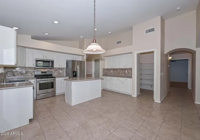 Photo 3 of Single family home for sale at 11225 W Cambridge Ave, Avondale, AZ 85392 | MLS# 7049499 | Listing updated on 2026-09-13