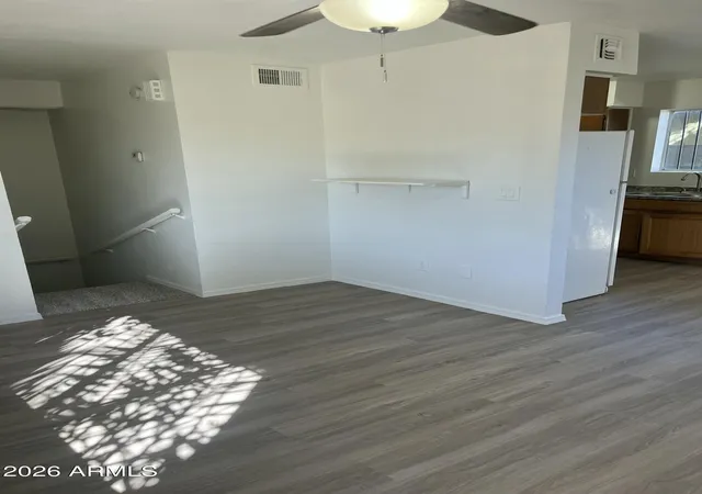 Photo 4 of Townhouse for sale at 532 S Mesa Dr #B, Mesa, AZ 85210 | MLS# 7044313 | Listing updated on 2026-08-27