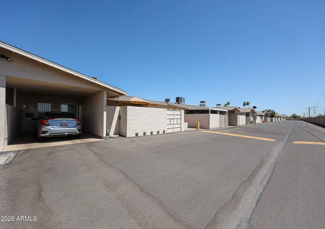 2nd image of 13812 N Garden Court Dr, Sun City, AZ 85351 | MLS# 7036898
