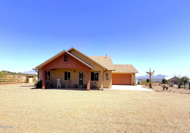 Homes for sale in Benson, AZ | 1206 W Arroyo Vista Dr, Benson, AZ 85602 | MLS# 7038848