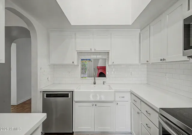 Photo 4 of Sale Pending at 7318 E Palo Verde Dr #11, Scottsdale, AZ 85250 | MLS# 7039144 | Listing updated on 2026-09-10