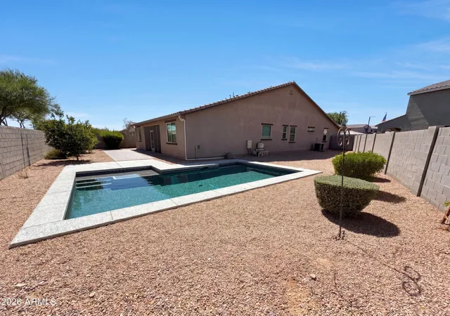 Photo 4 of Single family home for sale at 18840 W Mercer Ln, Surprise, AZ 85388 | MLS# 7035709 | Listing updated on 2026-09-10