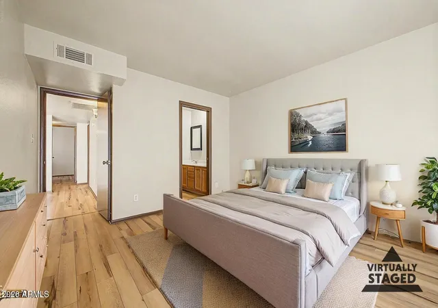Photo 3 of Townhouse for sale at 826 S Casitas Dr #B, Tempe, AZ 85281 | MLS# 7057853 | Listing updated on 2026-09-10