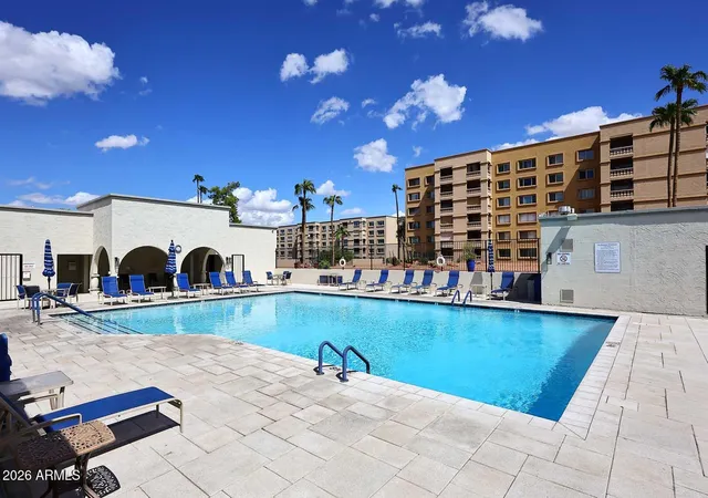 4th image of 7910 E Camelback Rd, Scottsdale, AZ 85251