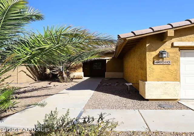 Photo 3 of Single family home for sale at 46010 W Windmill Dr, Maricopa, AZ 85139 | MLS# 7035833 | Listing updated on 2026-08-31