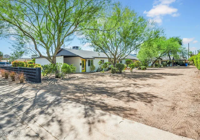 Photo 3 of Townhouse for sale at 4323 N 13th Place, Phoenix, AZ 85014 | MLS# 7035981 | Listing updated on 2026-08-25