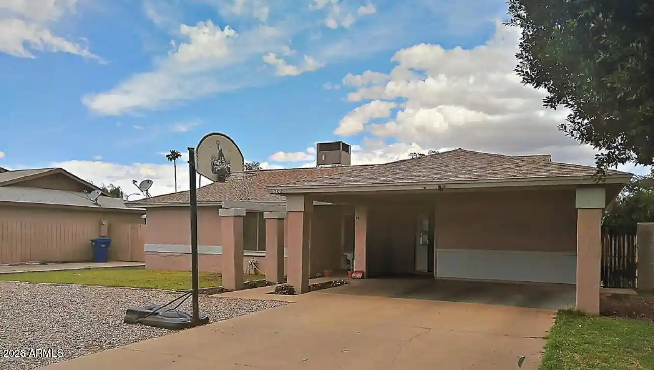 Photo 1 of Single family home for sale at 1502 E Emerald Ave, Mesa, AZ 85204 | MLS# 7036903 | Listing updated on 2026-10-11
