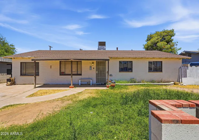 Photo 1 of Sale Pending at 4832 W Earll Dr, Phoenix, AZ 85031 | MLS# 7035952 | Listing updated on 2026-07-14