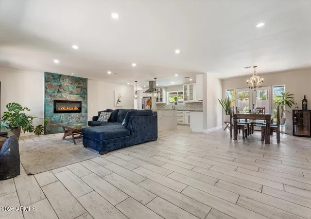 Photo 3 of Single family home for sale at 735 E Northern Ave, Phoenix, AZ 85020 | MLS# 7037071 | Listing updated on 2026-09-17
