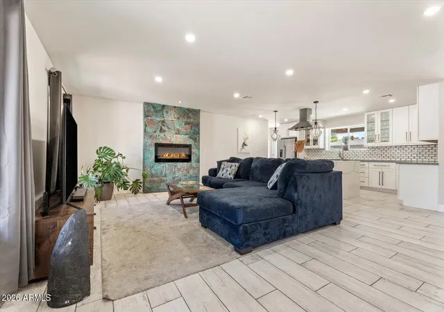Photo 4 of Single family home for sale at 735 E Northern Ave, Phoenix, AZ 85020 | MLS# 7037071 | Listing updated on 2026-09-17