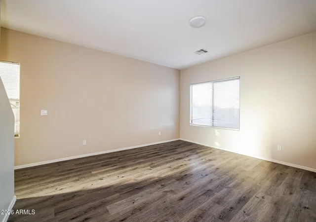 Homes for sale in Phoenix, AZ | 5015 S 6Th Wy, Phoenix, AZ 85040 | MLS# 7036301