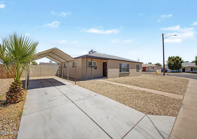 Photo 2 of Single family home for sale at 1926 W San Miguel Ave, Phoenix, AZ 85015 | MLS# 7036142 | Listing updated on 2026-07-13