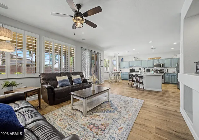 Photo 4 of Sale Pending at 1754 E San Carlos Pl, Chandler, AZ 85249 | MLS# 7038810 | Listing updated on 2026-07-01