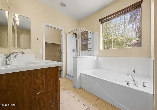 Photo 4 of Sale Pending at 4217 N 150th Avenue, Goodyear, AZ 85395 | MLS# 7037575 | Listing updated on 2026-08-31